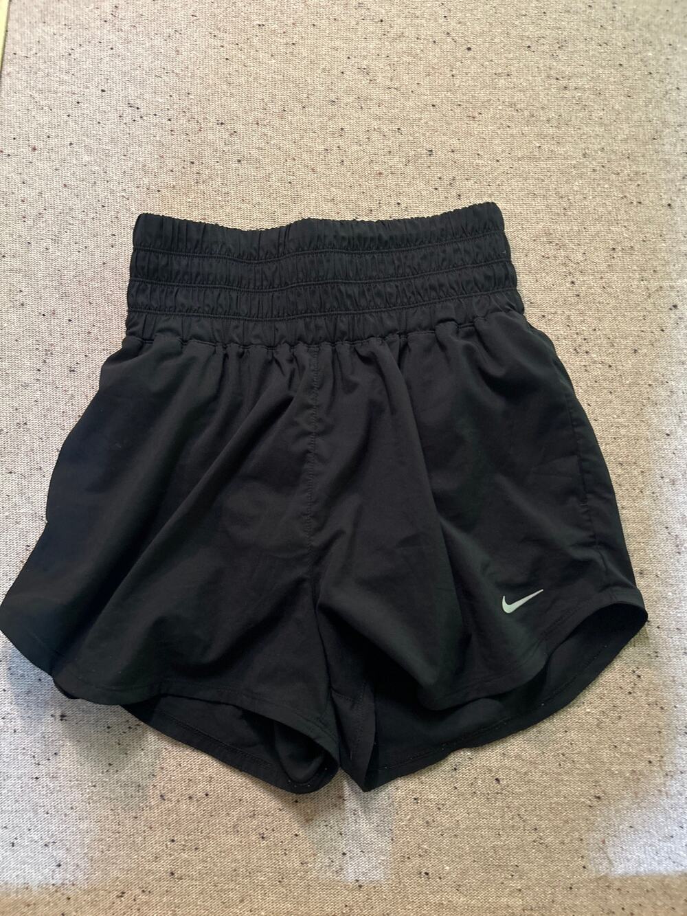 Nike High Waisted Dry Fit Black Shorts 3" inseam Liner Women's Small